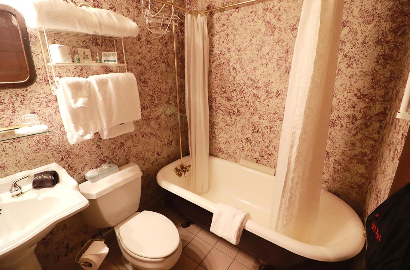 Inn At 835 Boutique Hotel Спрингфилд Номер фото